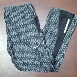 Nike dri-fit capri leggings